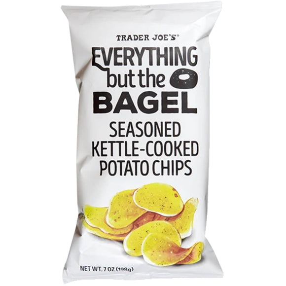 Trader Joe's Everything But The Bagel Seasoned Kettle Chips